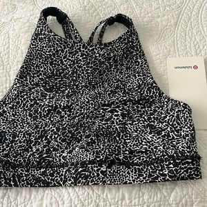BRAND NEW HIGH NECK SPORTS BRA